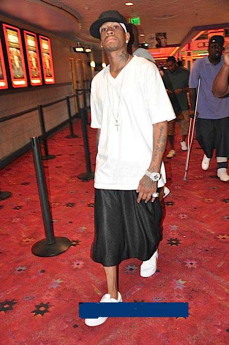 百场里程碑有所发挥：古斯托对阵巴萨个人集锦（百场之夜闪耀：古斯托对巴萨个人集锦）