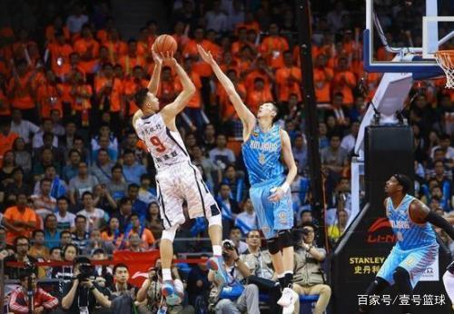 阿迪将发布多款国家队复刻球衣：德国致敬7-1，阿根廷梦回2006（阿迪达斯将推出多款国家队复刻球衣：德国致敬7比1，阿根廷重温2006）